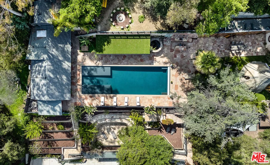 3501 Laurel Canyon Boulevard, Studio City, California 91604 home-pic-10